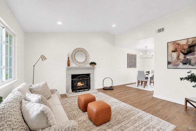 1012 Whooper Way, Suisun City, CA 94585