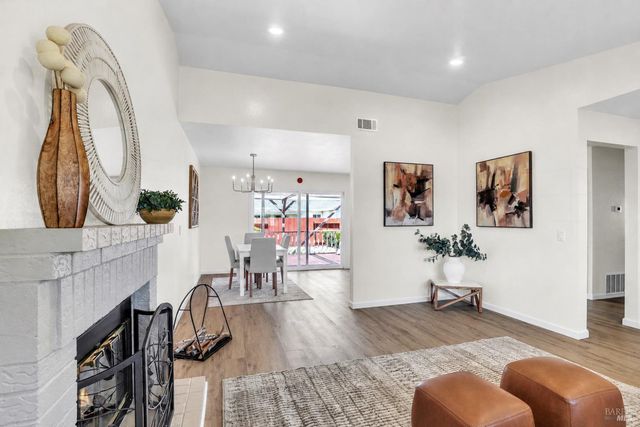 1012 Whooper Way, Suisun City, CA 94585