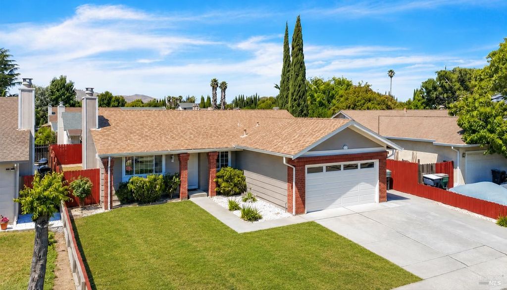 1012 Whooper Way, Suisun City, CA 94585