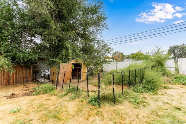110 25th Avenue, Greeley, CO 80631
