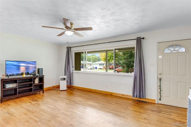 110 25th Avenue, Greeley, CO 80631