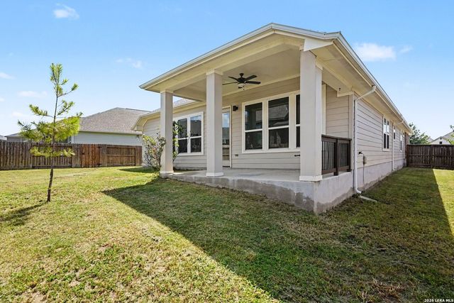 6506 Crockett Cv, Schertz, TX 78108