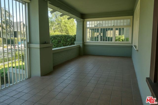 2266 Cambridge Street, Los Angeles, CA 90006