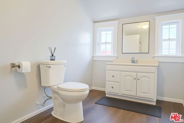 2266 Cambridge Street, Los Angeles, CA 90006