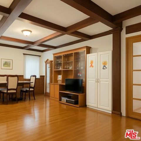 2266 Cambridge Street, Los Angeles, CA 90006