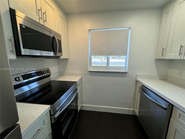 4850 SW 26th Ave 1-6, Dania Beach, FL 33312