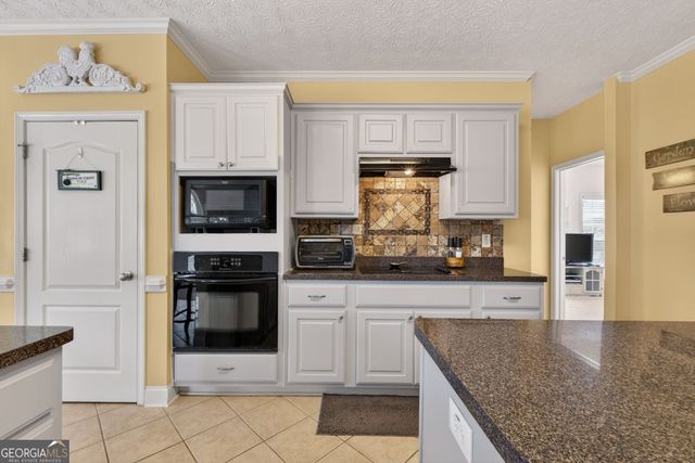 70 Austin Drive, Williamson, GA 30292