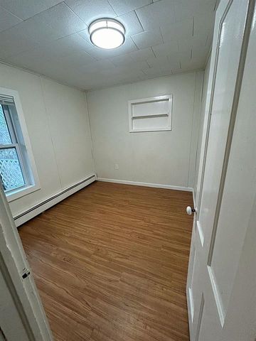 9 River Street, Fair Haven, VT 05743