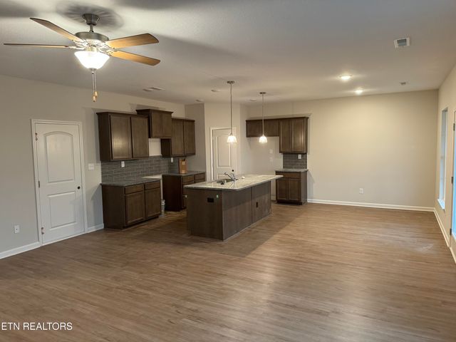 3636 Crimson Circle, Maryville, TN 37801