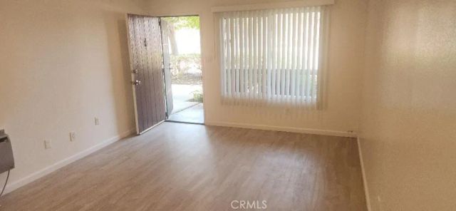 1040 W Macarthur Boulevard 41, Santa Ana, CA 92707