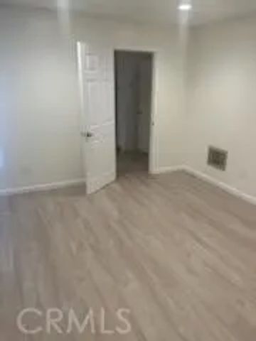 1040 W Macarthur Boulevard 41, Santa Ana, CA 92707