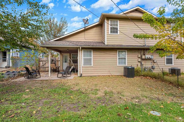 821 Mission Avenue, Manhattan, KS 66502