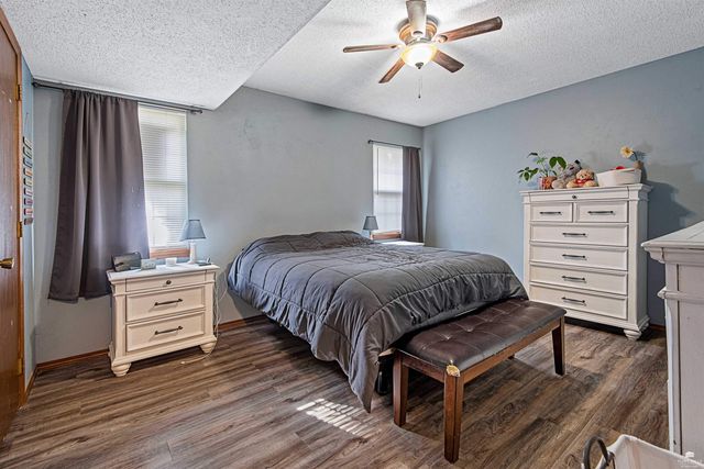 821 Mission Avenue, Manhattan, KS 66502