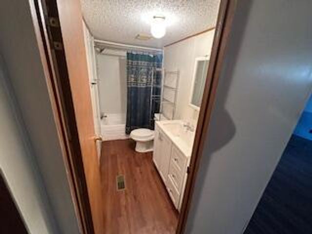 63 Cherokee Circle, Defuniak Springs, FL 32433