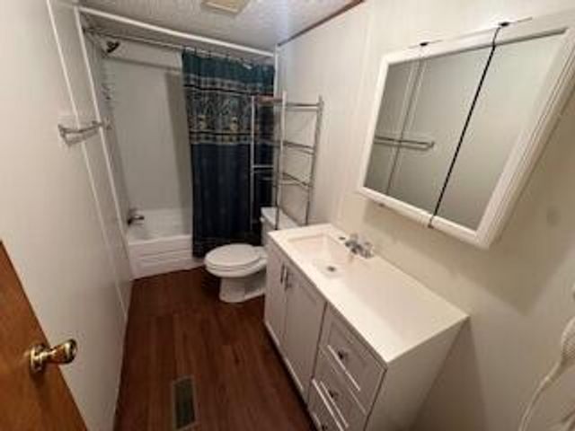 63 Cherokee Circle, Defuniak Springs, FL 32433