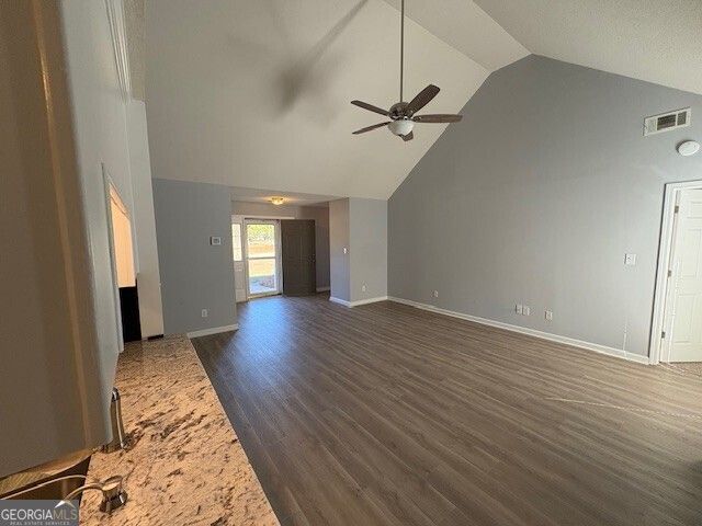 39 English Court, Byron, GA 31008