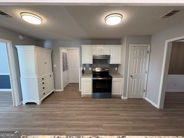 39 English Court, Byron, GA 31008