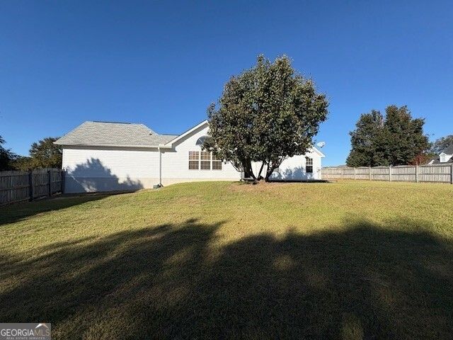 39 English Court, Byron, GA 31008