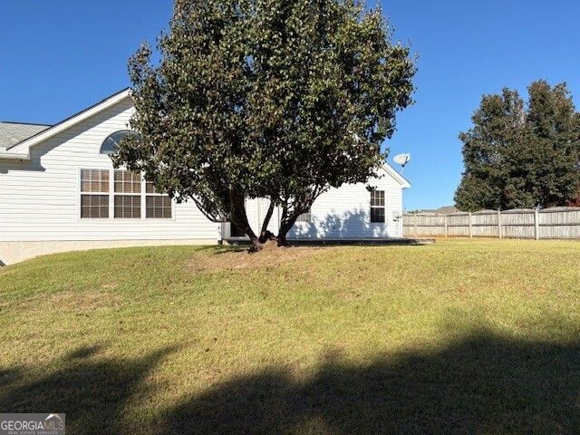 39 English Court, Byron, GA 31008