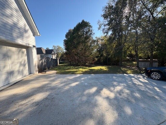 39 English Court, Byron, GA 31008