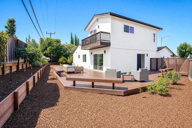 4765 Del Loma Court, Campbell, CA 95008