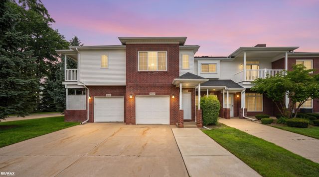 5537 Acorn Lane 101, Sterling Heights, MI 48314