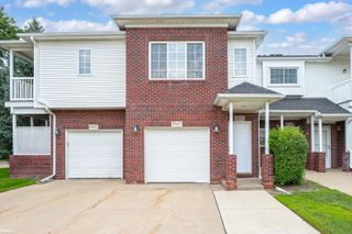 5537 Acorn Lane 101, Sterling Heights, MI 48314