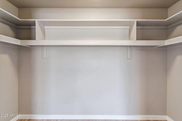 11643 S IROQUOIS Drive, Phoenix, AZ 85044