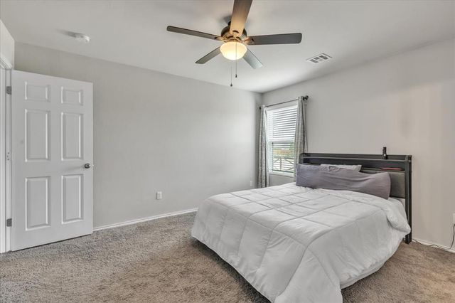 9824 High Noon Road, Yukon, OK 73099
