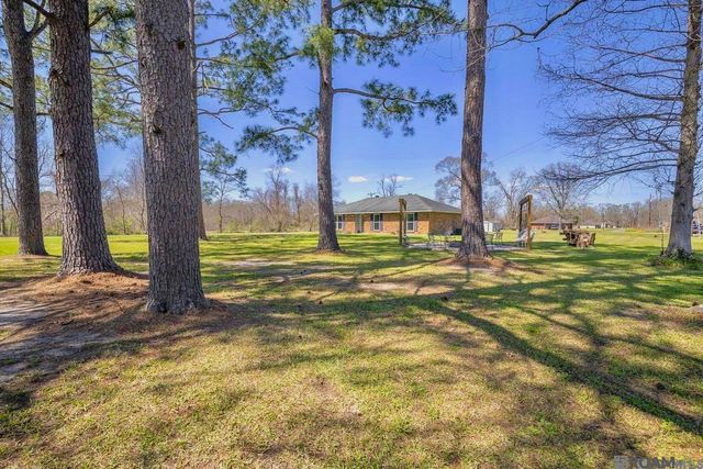 10333 John Savoy Rd, St Amant, LA 70774