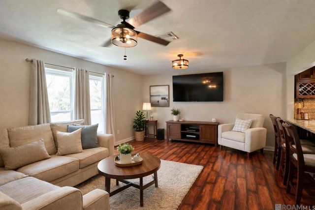 10333 John Savoy Rd, St Amant, LA 70774