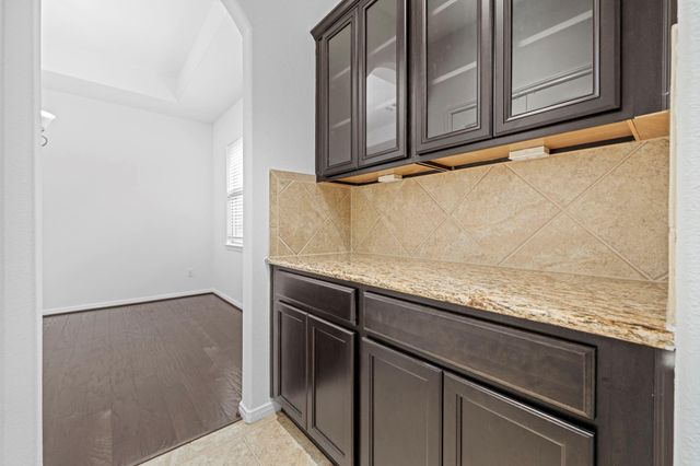 18510 Cypress Steppe Lane, Cypress, TX 77433