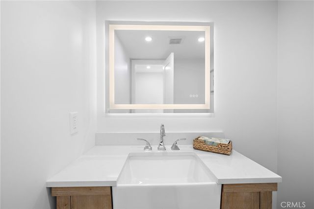 567 Avenida Adobe, San Clemente, CA 92672