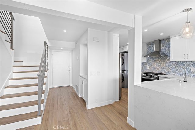 567 Avenida Adobe, San Clemente, CA 92672