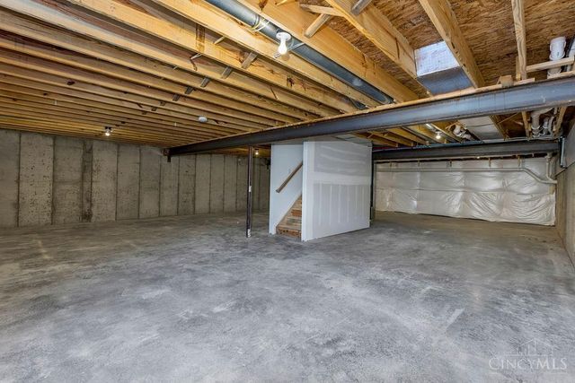 5012 Garden Grove Lane, Delhi Twp, OH 45238