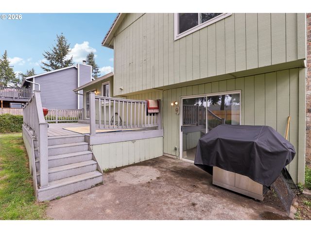 691 Sw LINNEMAN Ct, Gresham, OR 97030