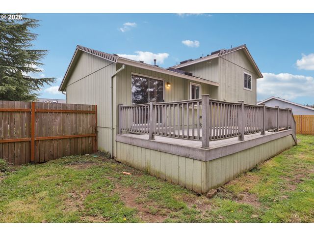 691 Sw LINNEMAN Ct, Gresham, OR 97030