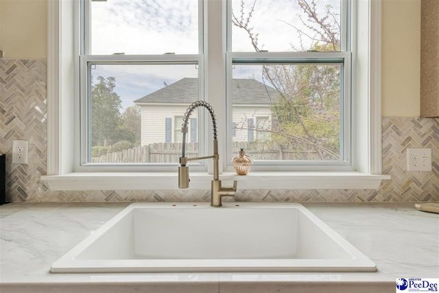 319 Gibson St., Marion, SC 29571