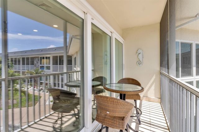 500 S WASHINGTON DRIVE 19B, Sarasota, FL 34236