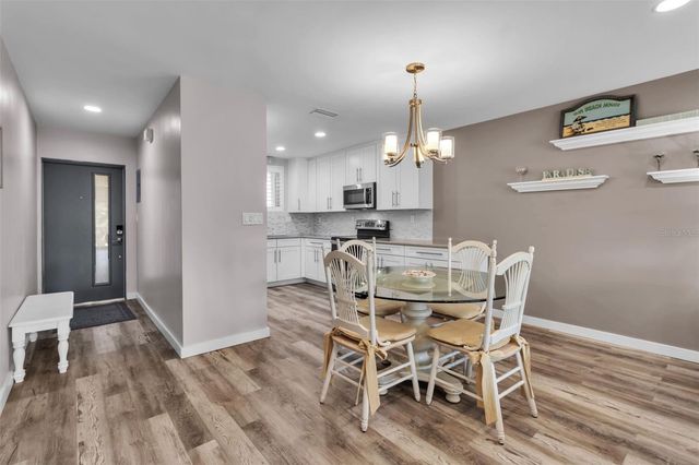 500 S WASHINGTON DRIVE 19B, Sarasota, FL 34236