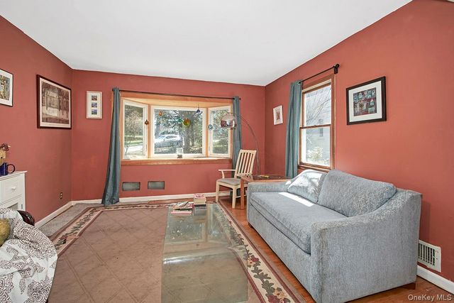 5 Stafford Place, White Plains, NY 10604