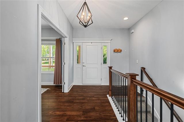 8435 Ottawa Street, De Soto, KS 66018