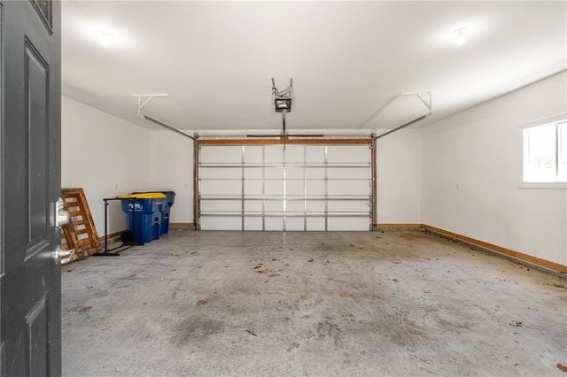 8435 Ottawa Street, De Soto, KS 66018