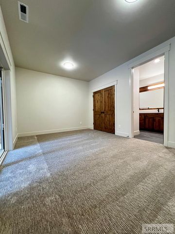 4349 Yeti Ln, Island Park, ID 83429