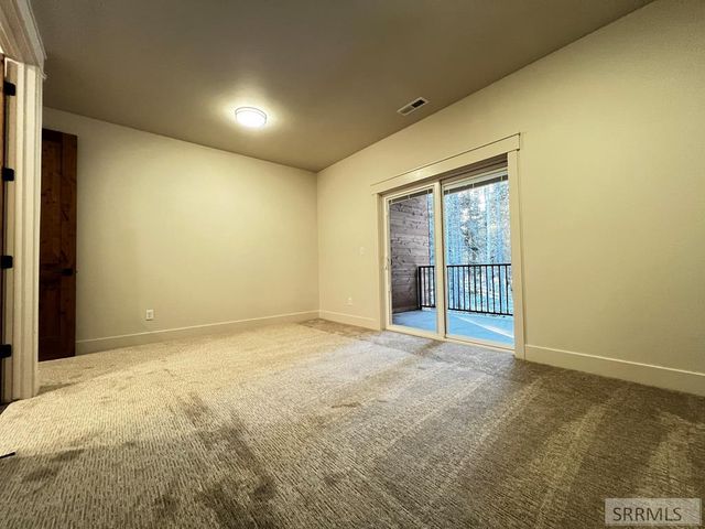 4349 Yeti Ln, Island Park, ID 83429