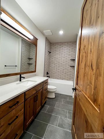 4349 Yeti Ln, Island Park, ID 83429