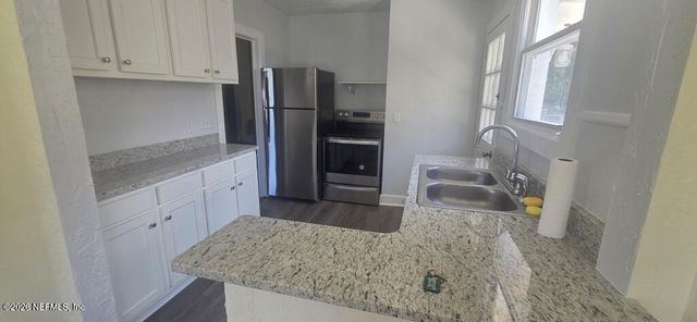 4828 KERLE Street, Jacksonville, FL 32205