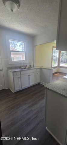 4828 KERLE Street, Jacksonville, FL 32205