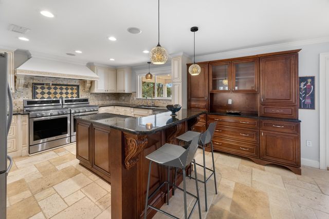 640 W Sunset Boulevard, Fort Walton Beach, FL 32547