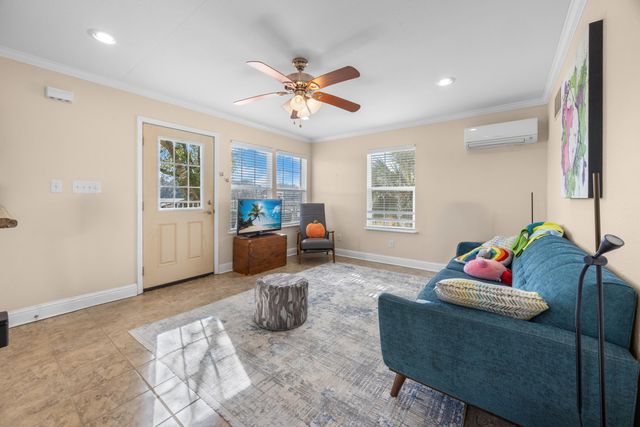 640 W Sunset Boulevard, Fort Walton Beach, FL 32547